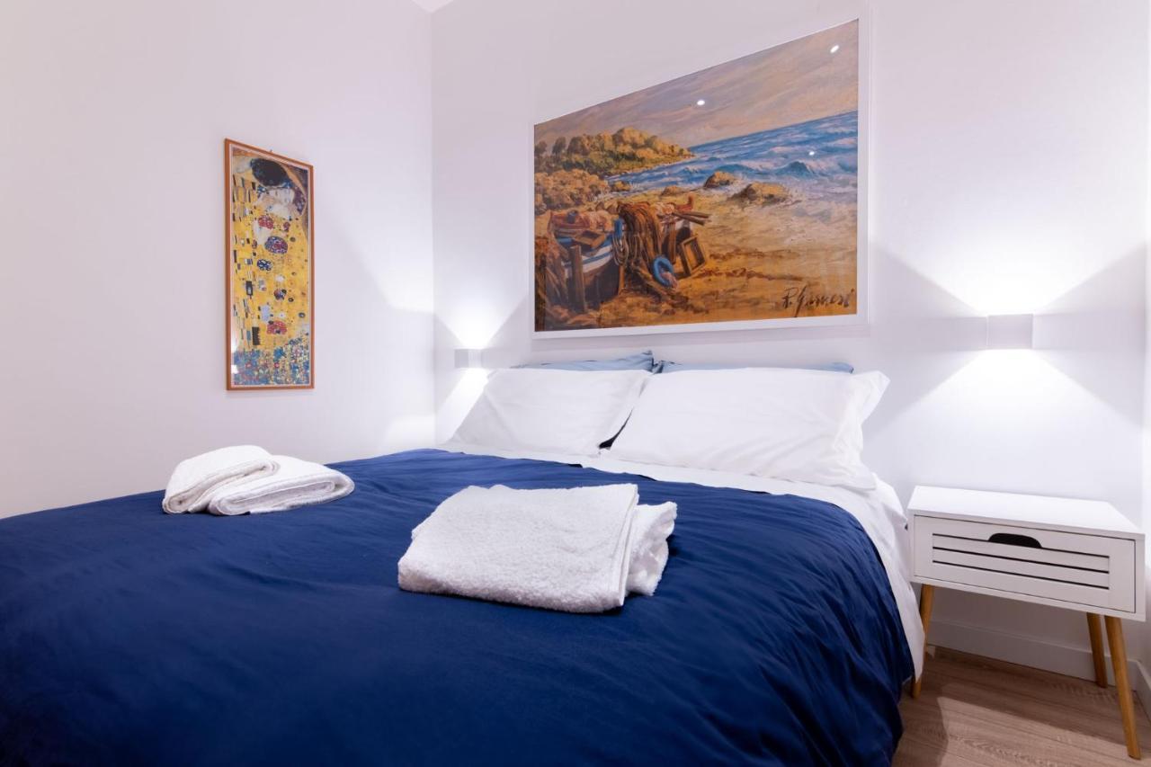 Sarale Apartments Palermo Esterno foto